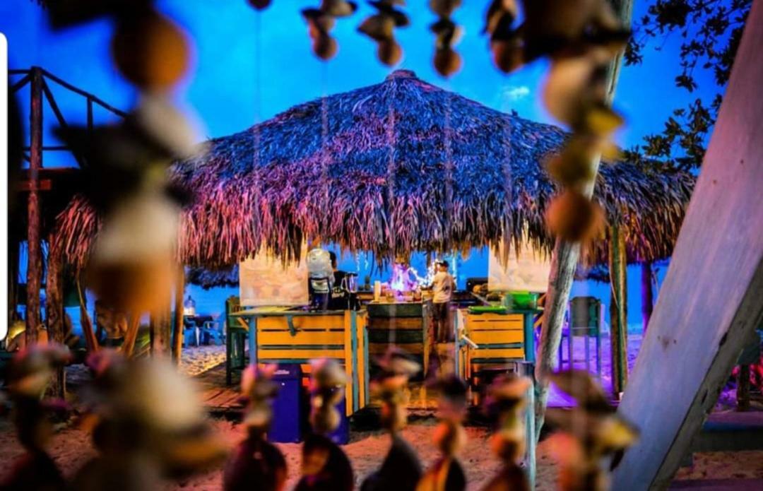 فندق The Wizard & Bar Baru بلايا بلانكا المظهر الخارجي الصورة